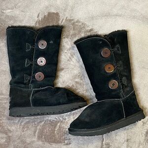 UGG Australia Tall Black Bailey Button Triplet 1873 Snow Boots